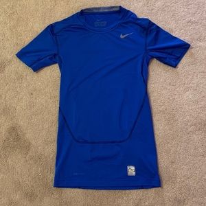 Like New Nike Men’s Core 2.0 Compression Top